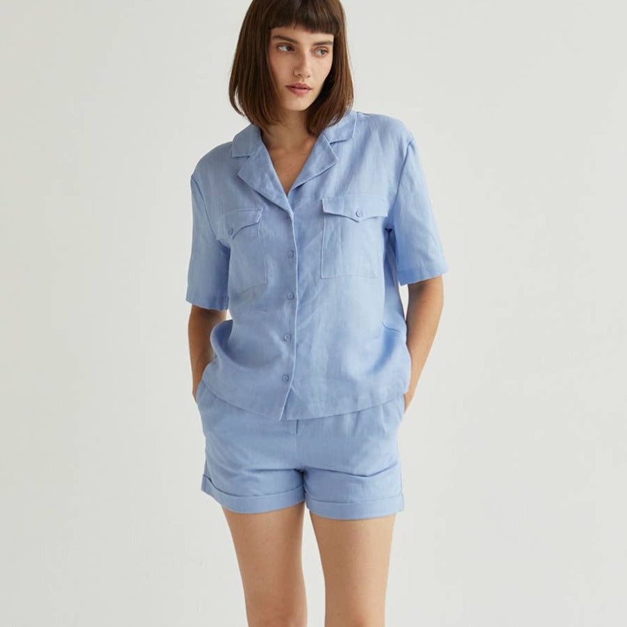 Crescent | Cuffed Linen Shorts in Cornflower