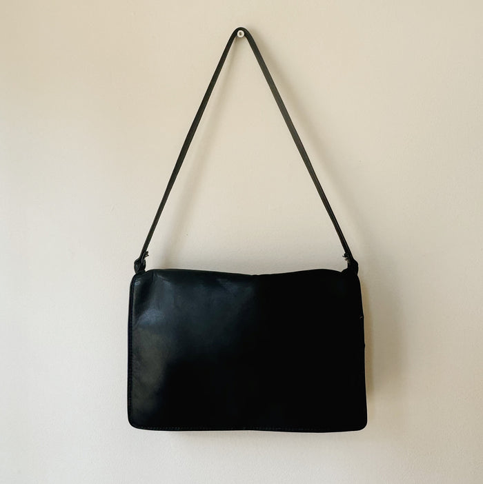 Onyx Leather Envelope Shoulder Bag