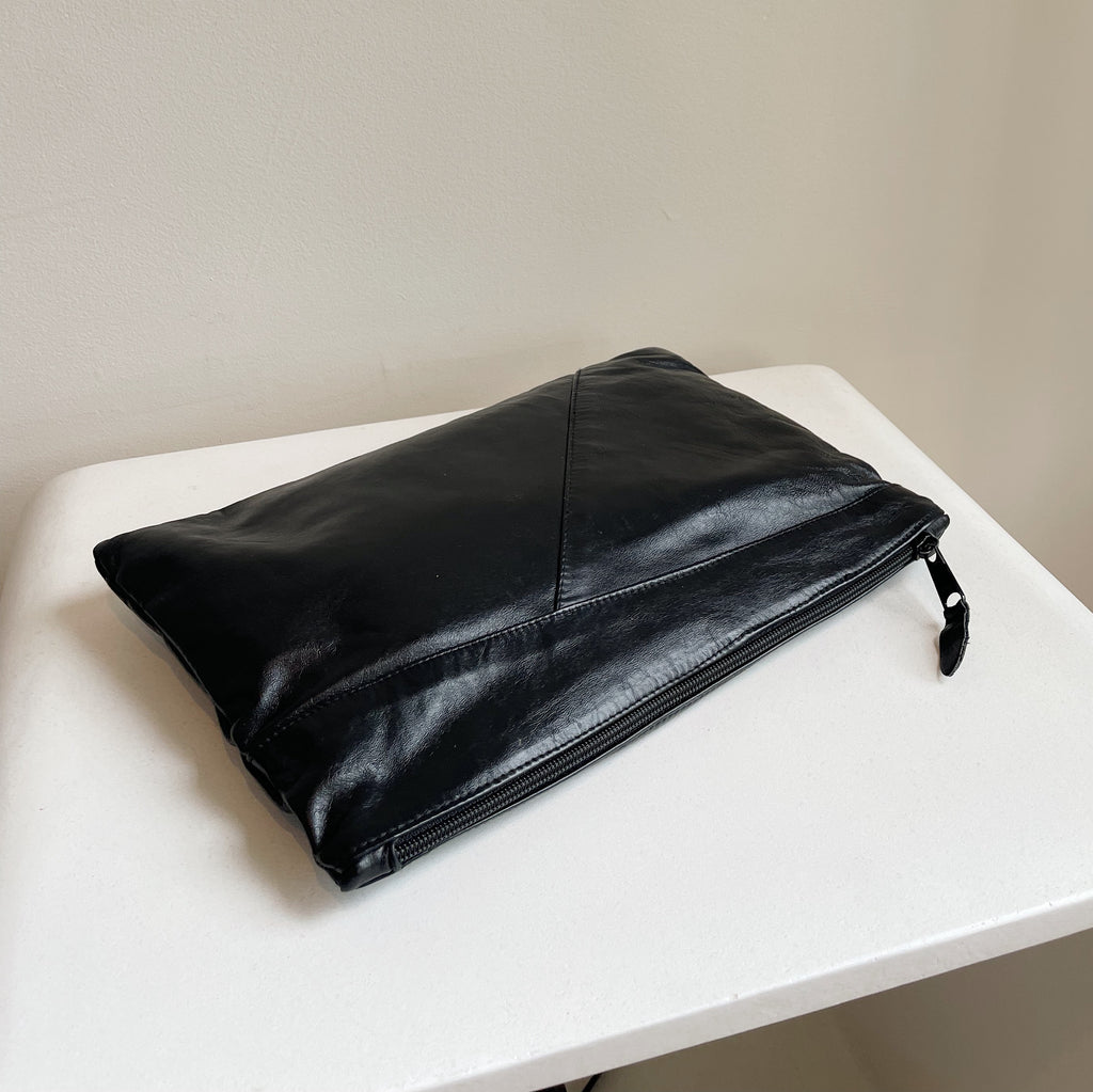 Obsidian Leather Zipped Pouch