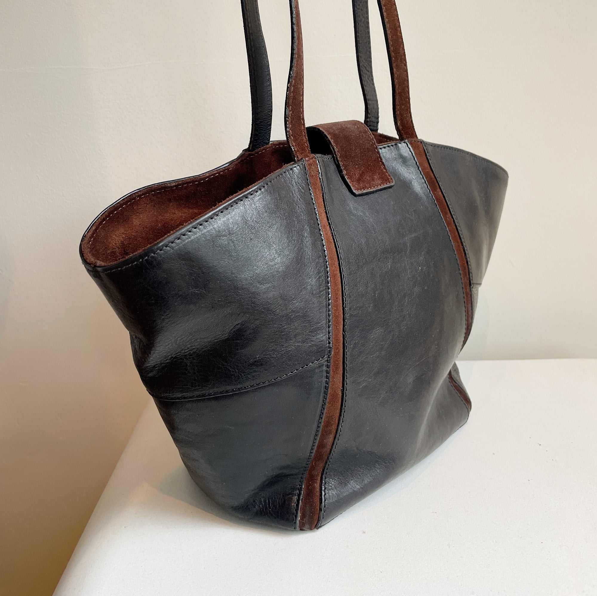 Black + Tan Leather Fan Bag