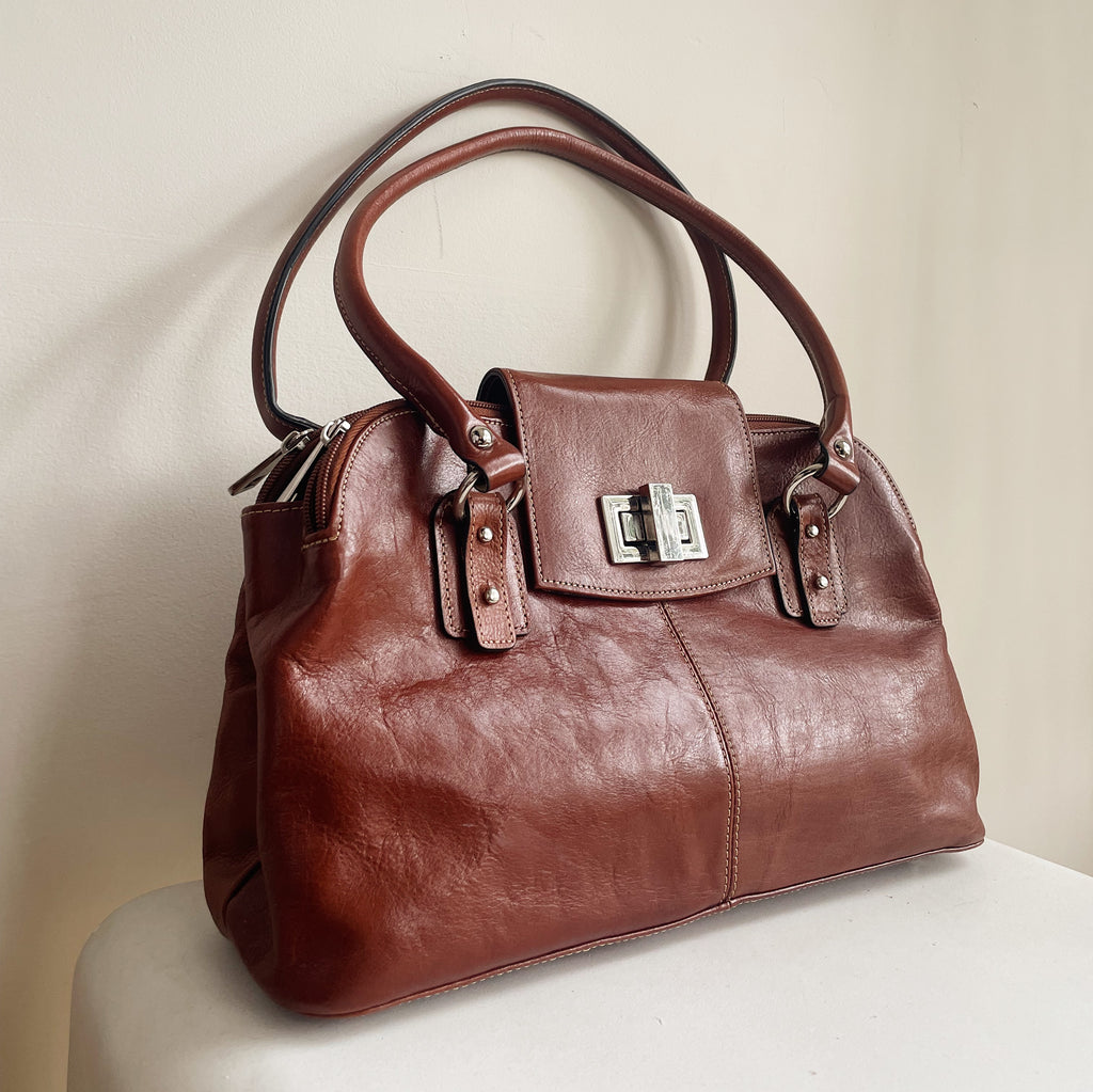 Auburn Danier Leather Shoulder Bag